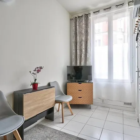 Magnificent Studio Near Paris Clichy Exterior foto